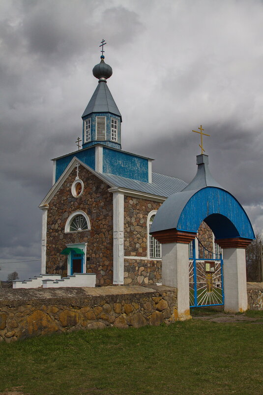 Православный храм в Католической Бенице - M Marikfoto