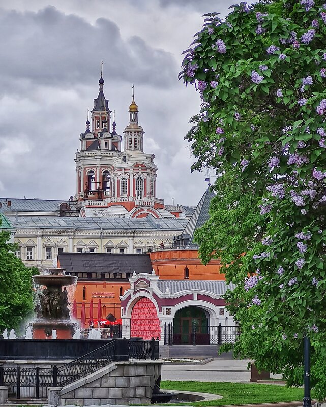 Москва. Театральная площадь. - Надежда Лаптева