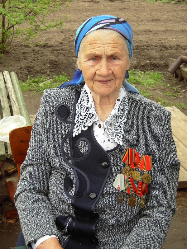 Бабушка - Елена Сухенко