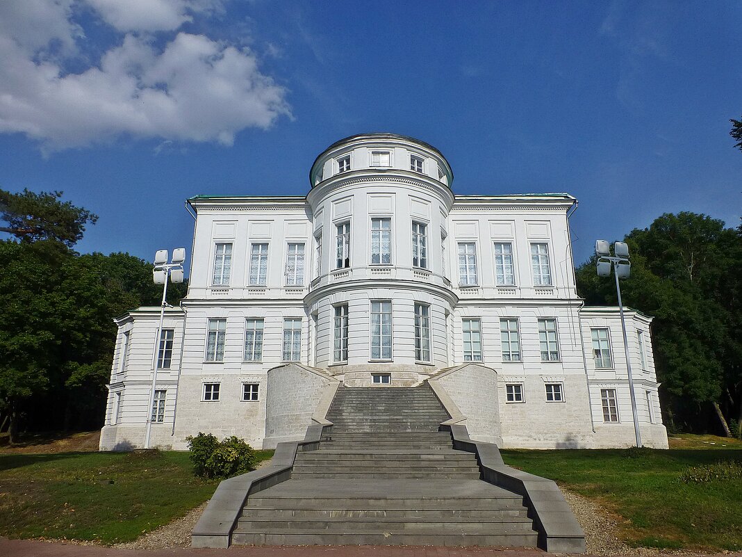 Богородицкий дворец-музей - Лидия Бусурина