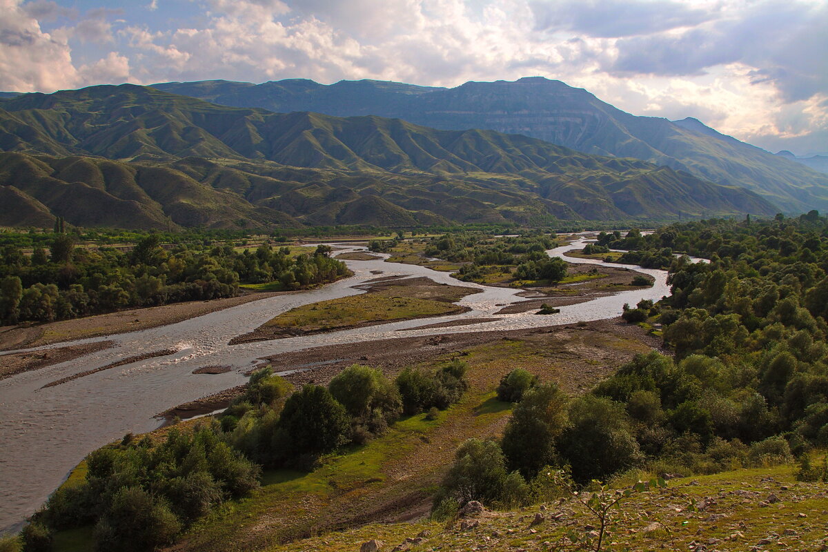 Долина реки Аварское Койсу, Дагестан - M Marikfoto