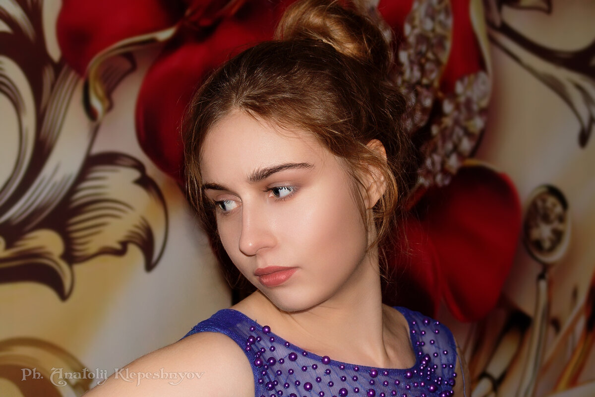 Портрет девушки. (Снято на Sony F828) - Анатолий Клепешнёв