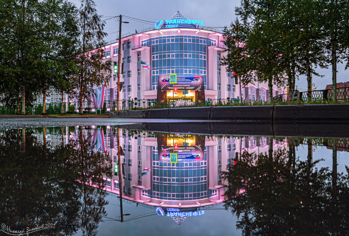 Период ливней - время ловить городские отражения) - Николай Зиновьев