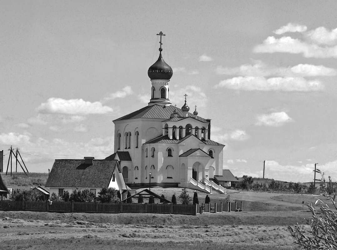 Троицкая церковь в Мяделе - Евгений Кочуров