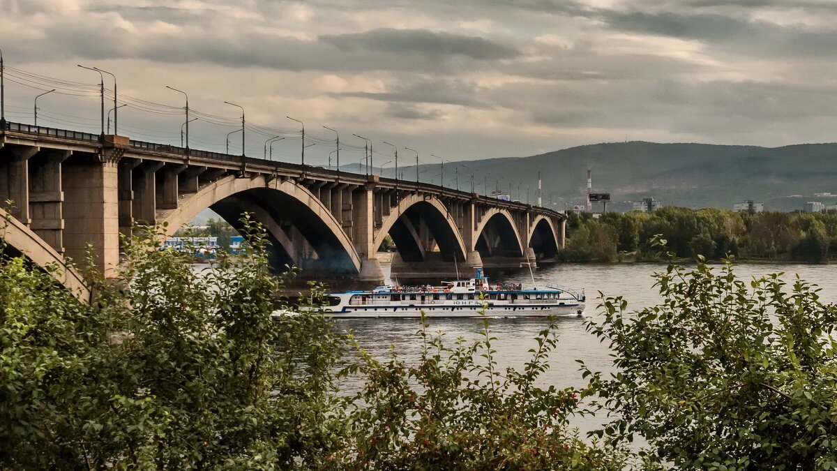 Красноярск - Анатолий Володин