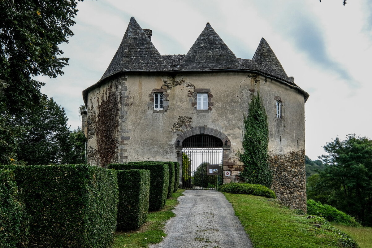Замок Комборн XI век - Георгий А