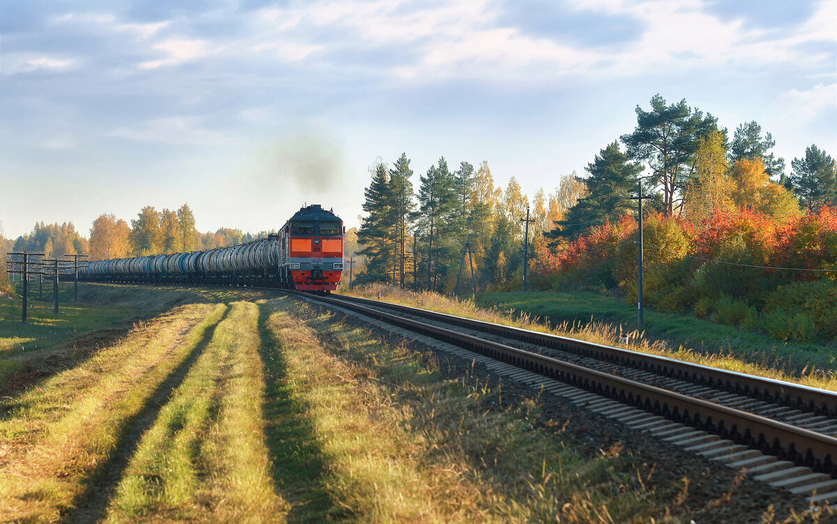 Осень и поезд - Алексей Румянцев