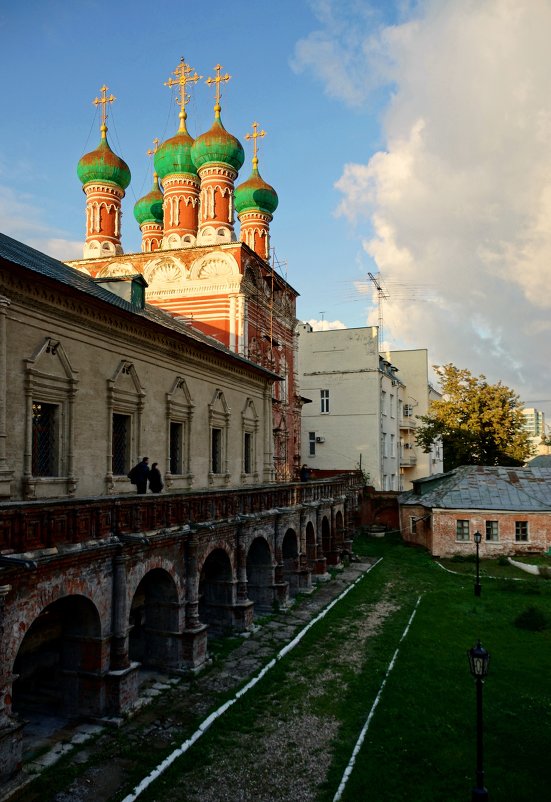 Высоко-Петровский монастырь (Москва) - Евгений Жиляев