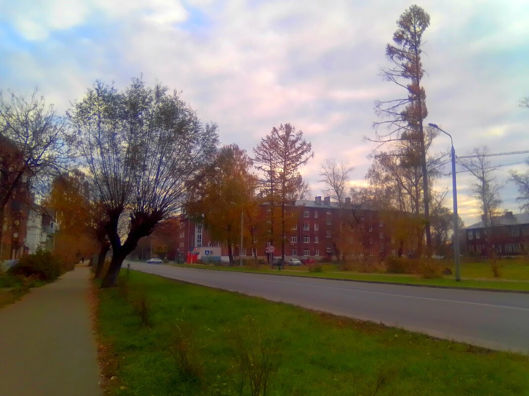 Осень в городе - Игорь Чуев