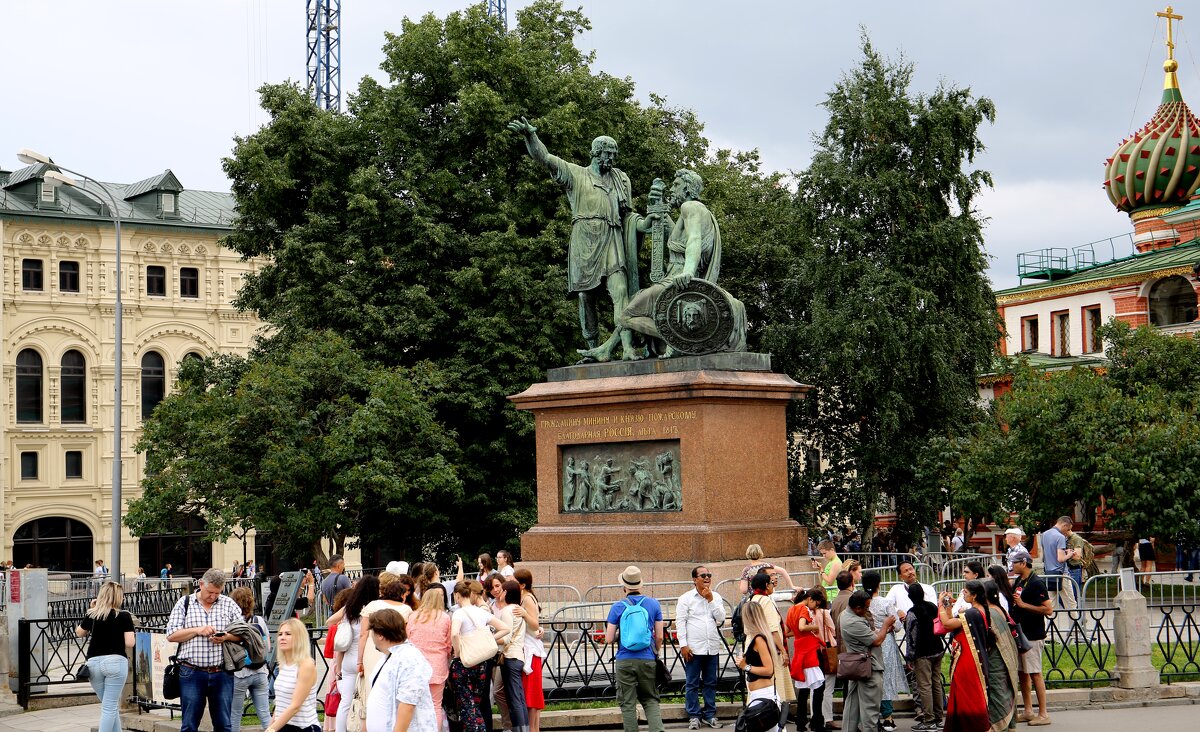 Памятник Минину и Пожарскому в Москве - Валерий 