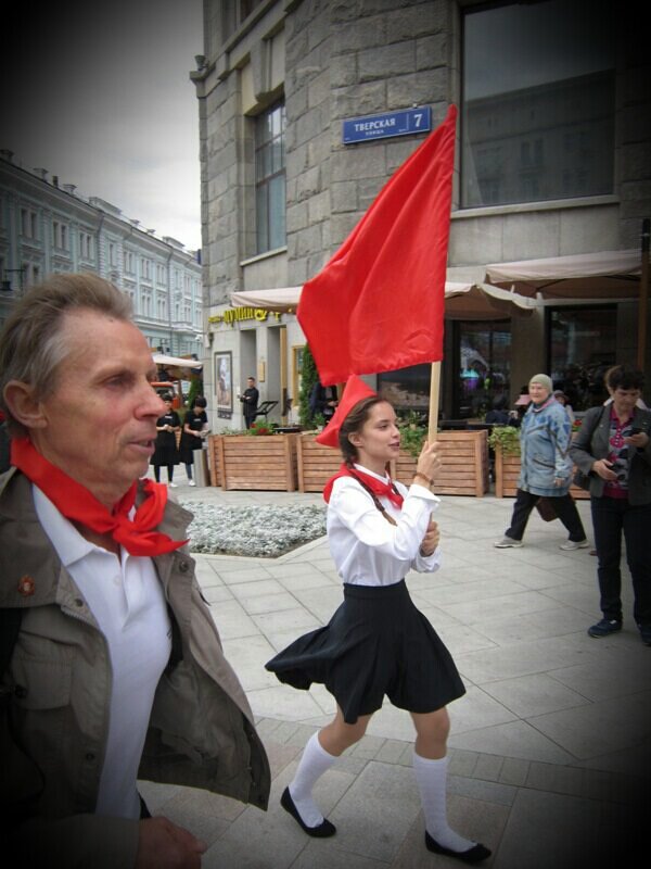 Два поколения - Дмитрий Никитин