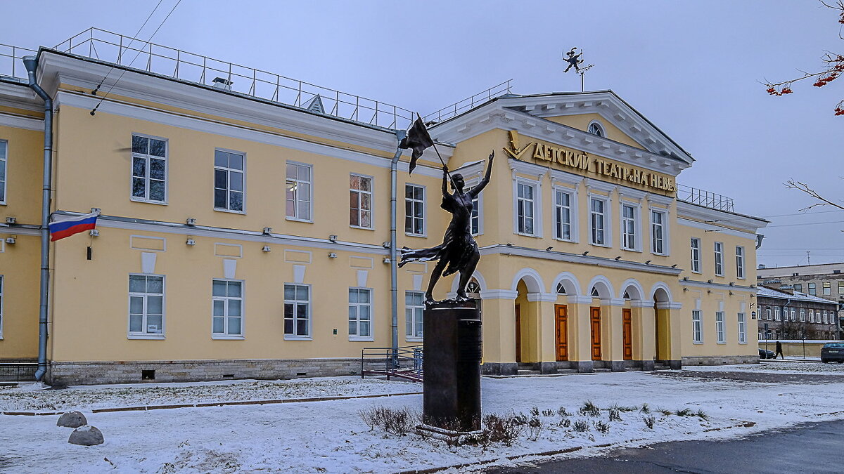 Статуя Св. Жанна д&#39; Арка в Питере - Георгий А