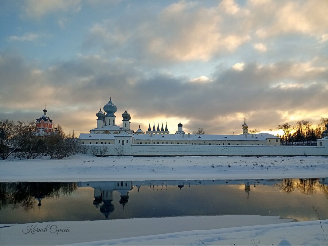 На реке Тихвинка - Сергей Кочнев