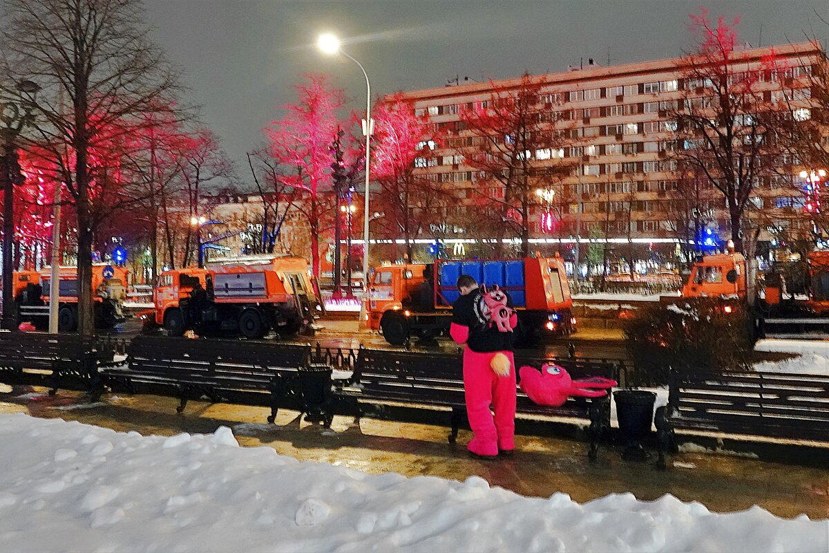 Столица предпраздничная! - Татьяна Помогалова