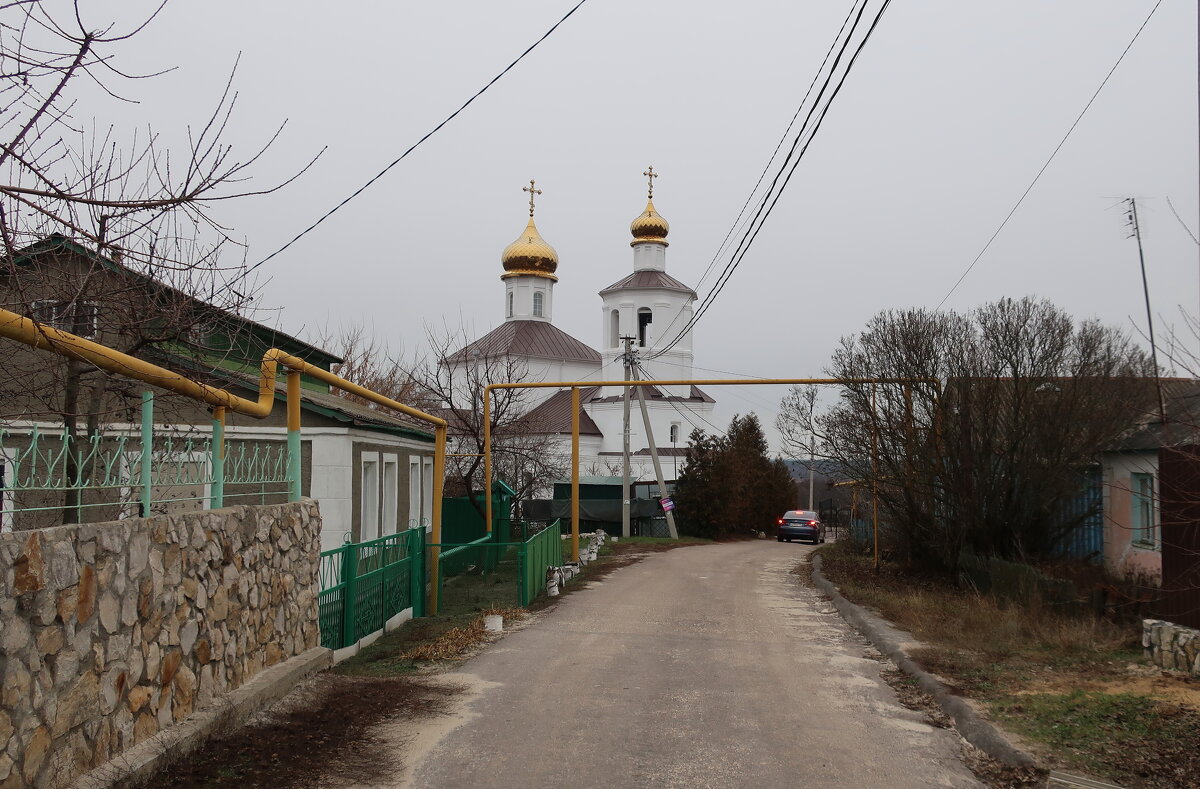 Архангельская церковь в старинном селе Чертовицы - Gen Vel