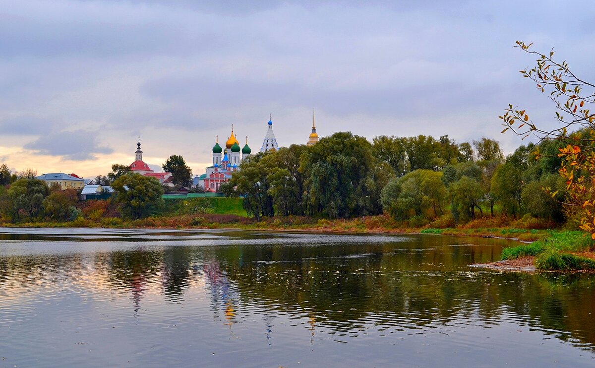 Городская зарисовка - Геннадий Пугачёв