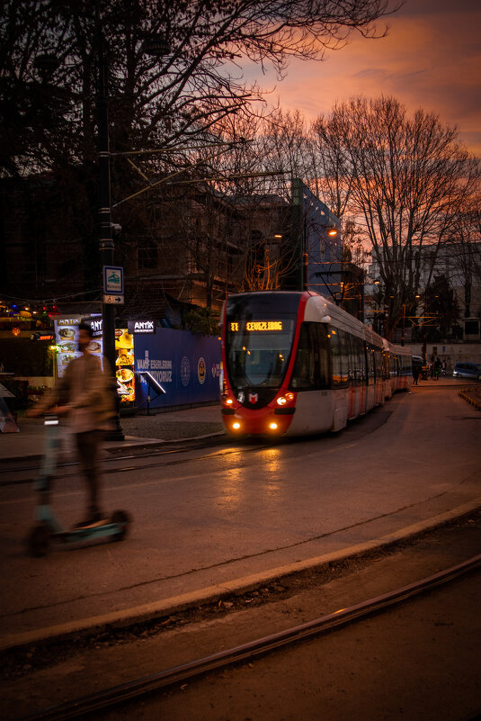 Трамвай в Стамбуле - Ольга .