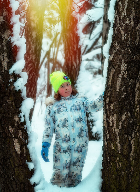 в лесу - Эльмира Суворова