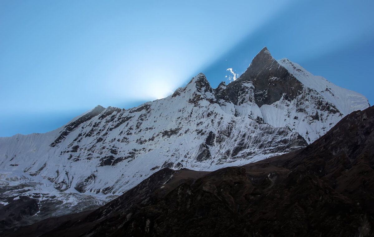 Восход... гора Манаслу (8 156 метров) ....Гималаи,Непал! - Александр Вивчарик