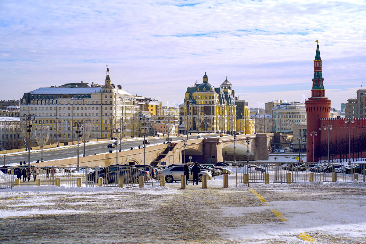 Вид на Москворецкий мост - Galina Iskandarova