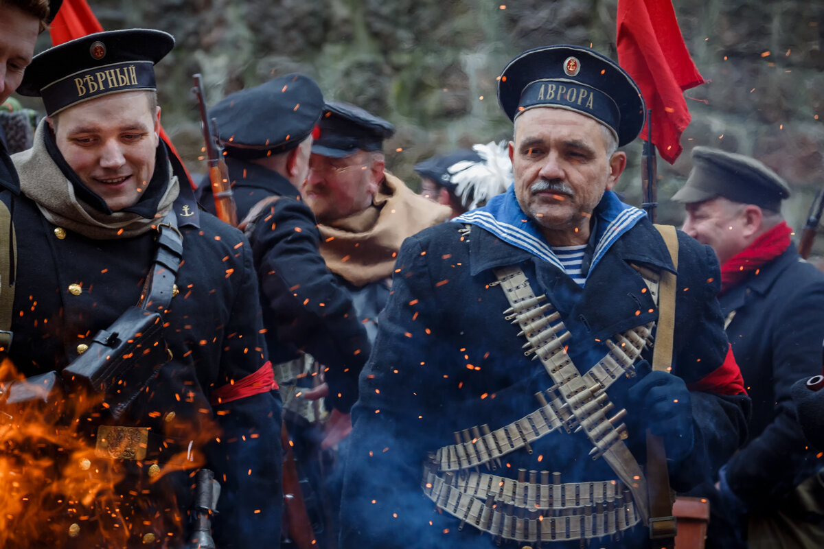 Мы на горе всем буржуям... - Герман Воробьев