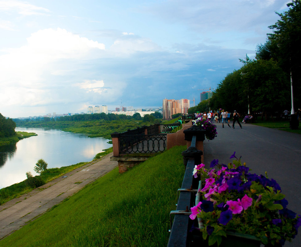 Лучшее место в городе - Мила Солнечная