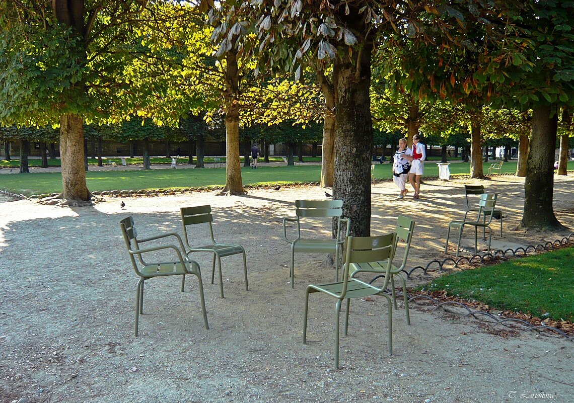 Париж В Люксембургском саду - Татьяна Ларионова