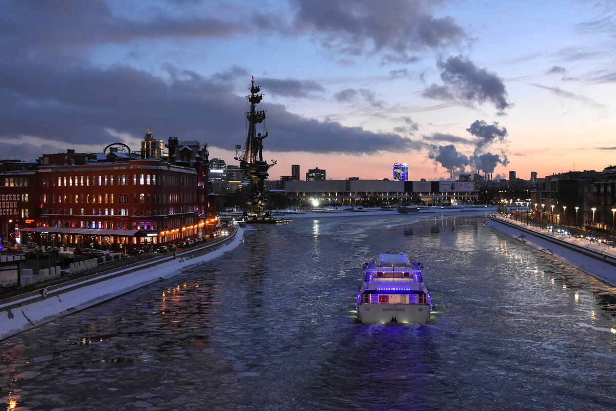 Закат на Москве-реке... - Наташа *****