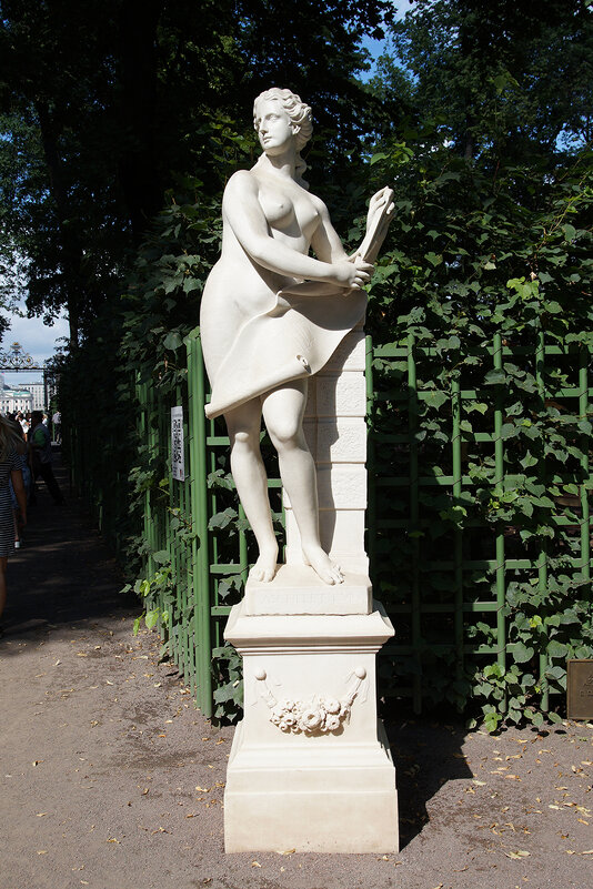 Скульптуры Летнего сада - Ирина Соловьёва