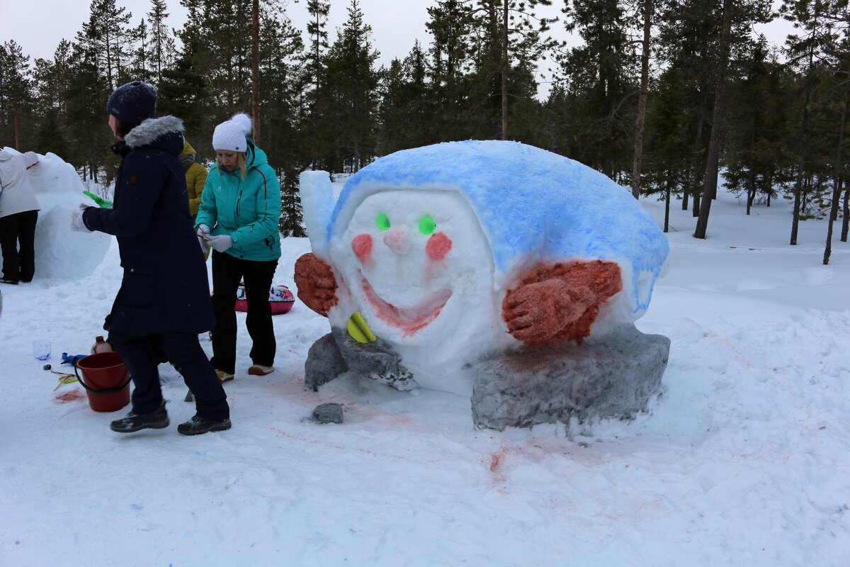 На фестивале снежных фигур - Ольга 
