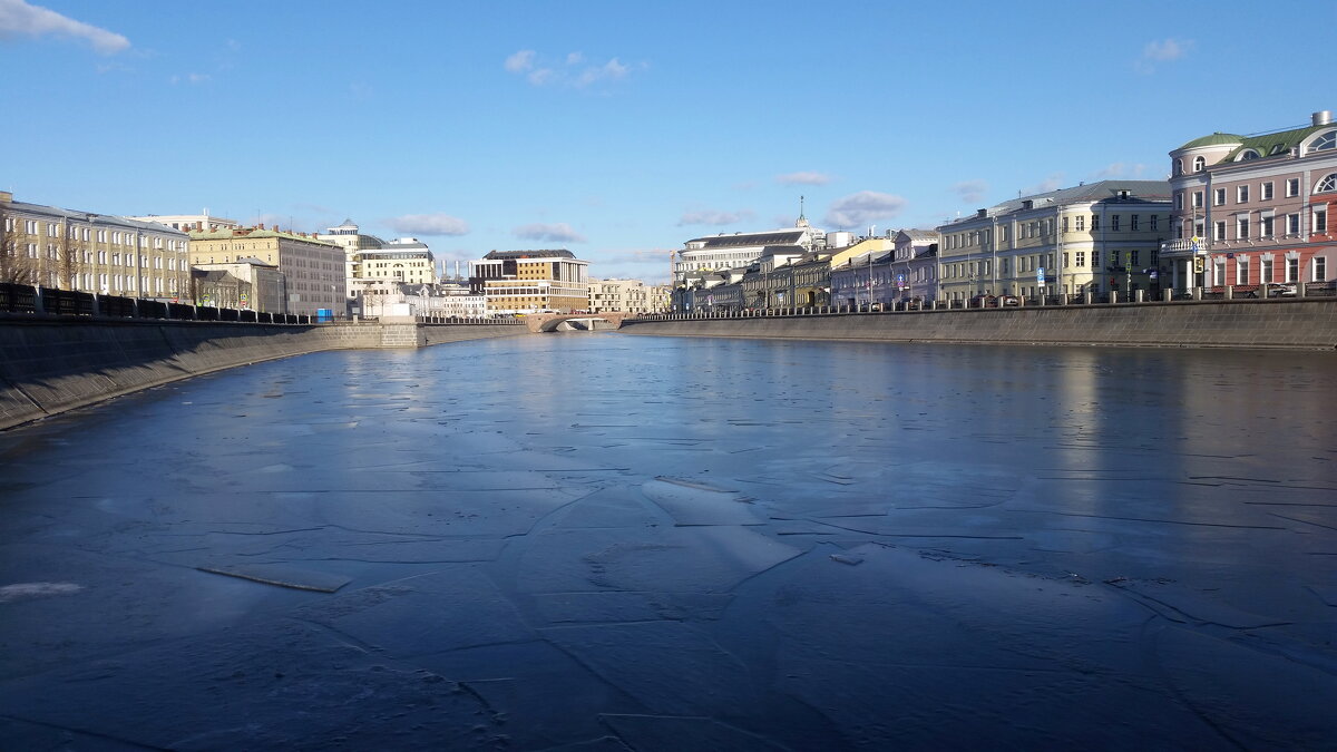 Синяя вода - Алла Захарова