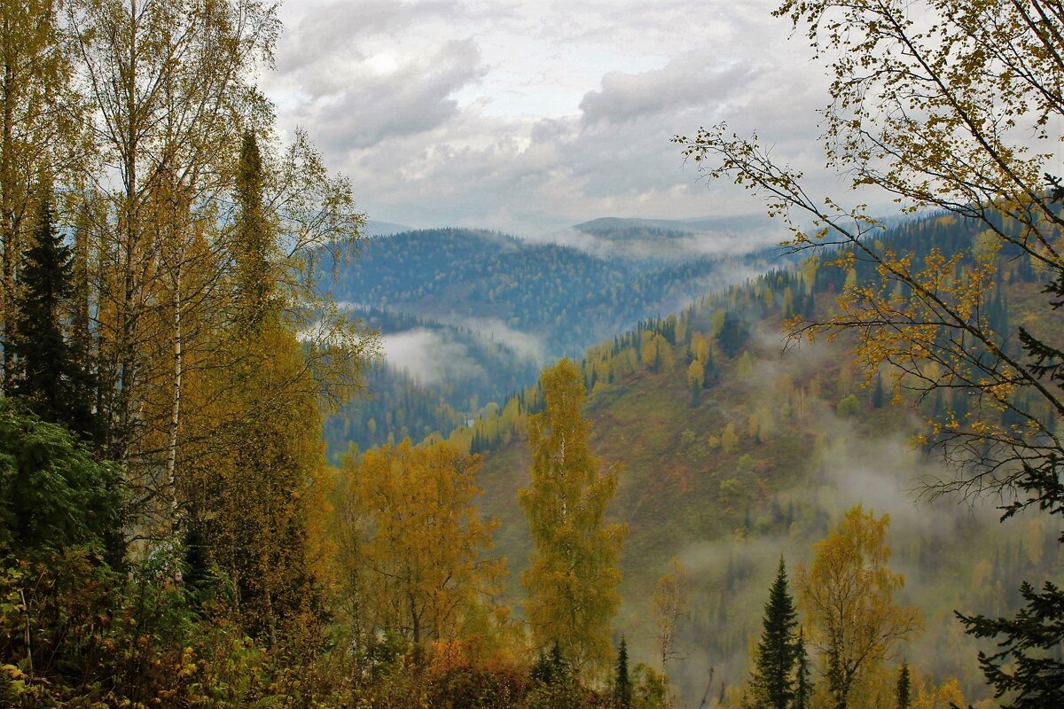 Осенью в горах - Сергей Чиняев 