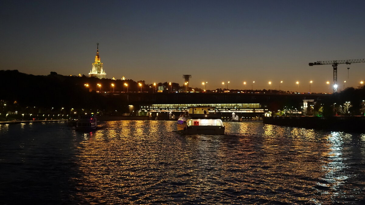 Вечерняя прогулка по Москва-реке - Маргарита Батырева