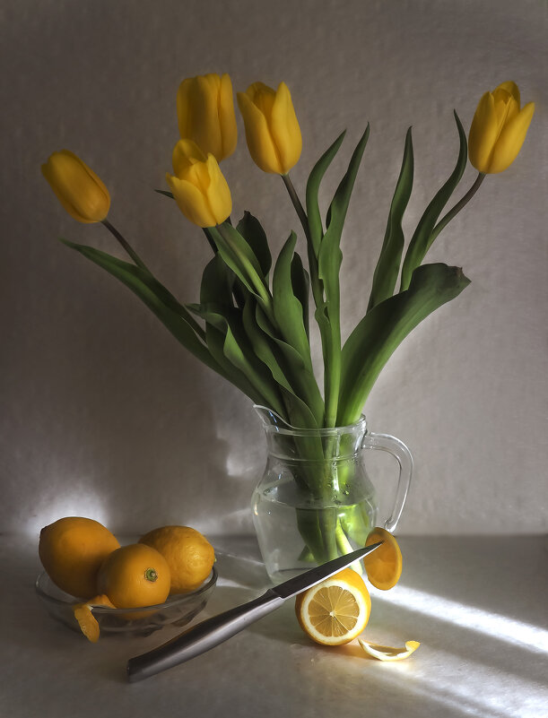Жёлтые тюльпаны. - Наталья Юдина 