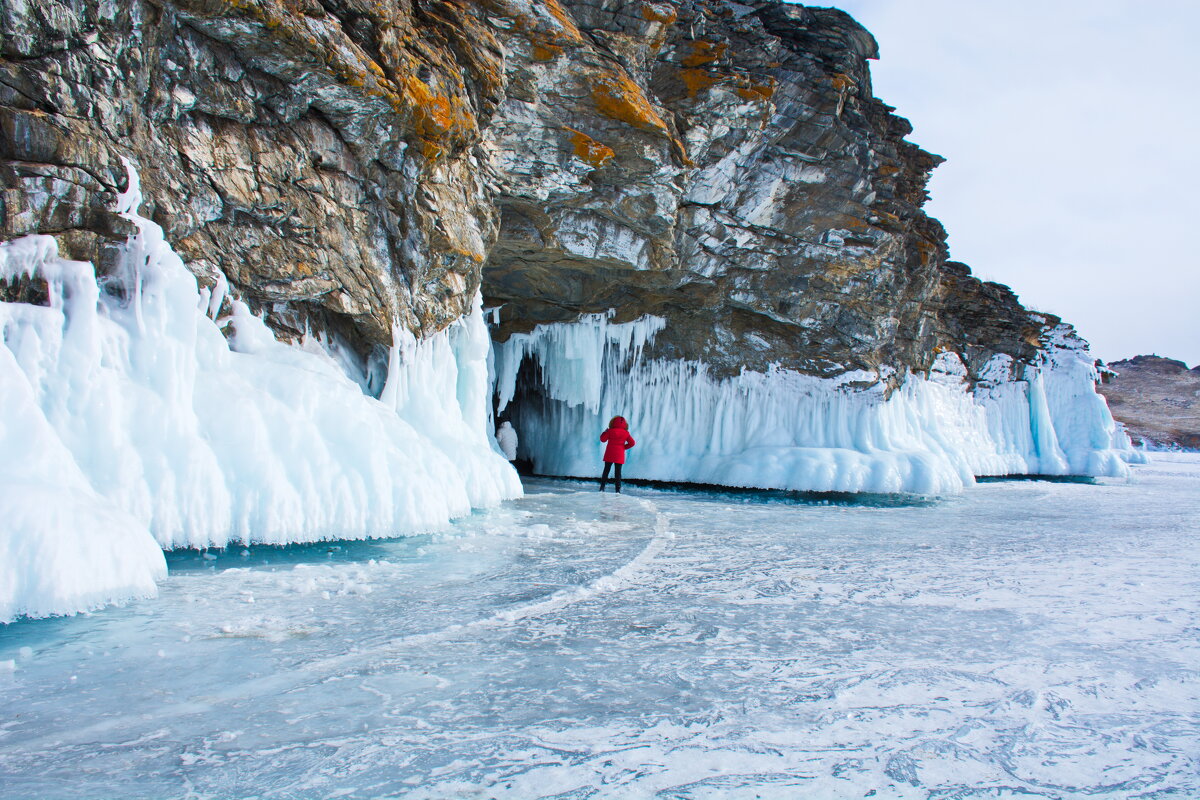 Гуляя по ледяному покрову озера Байкал - Валентина Папилова