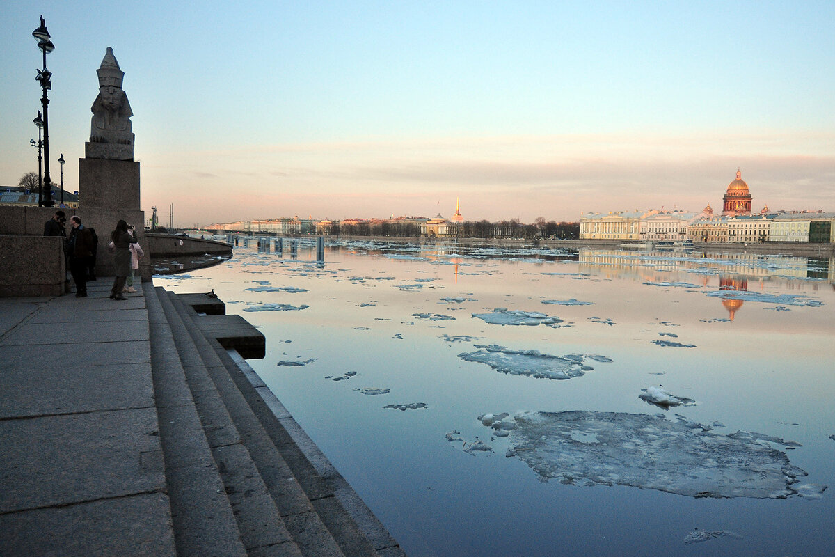 Набережная Невы в СПб***Embankment of the Neva in St. Petersburg - Aleksandr Borisov