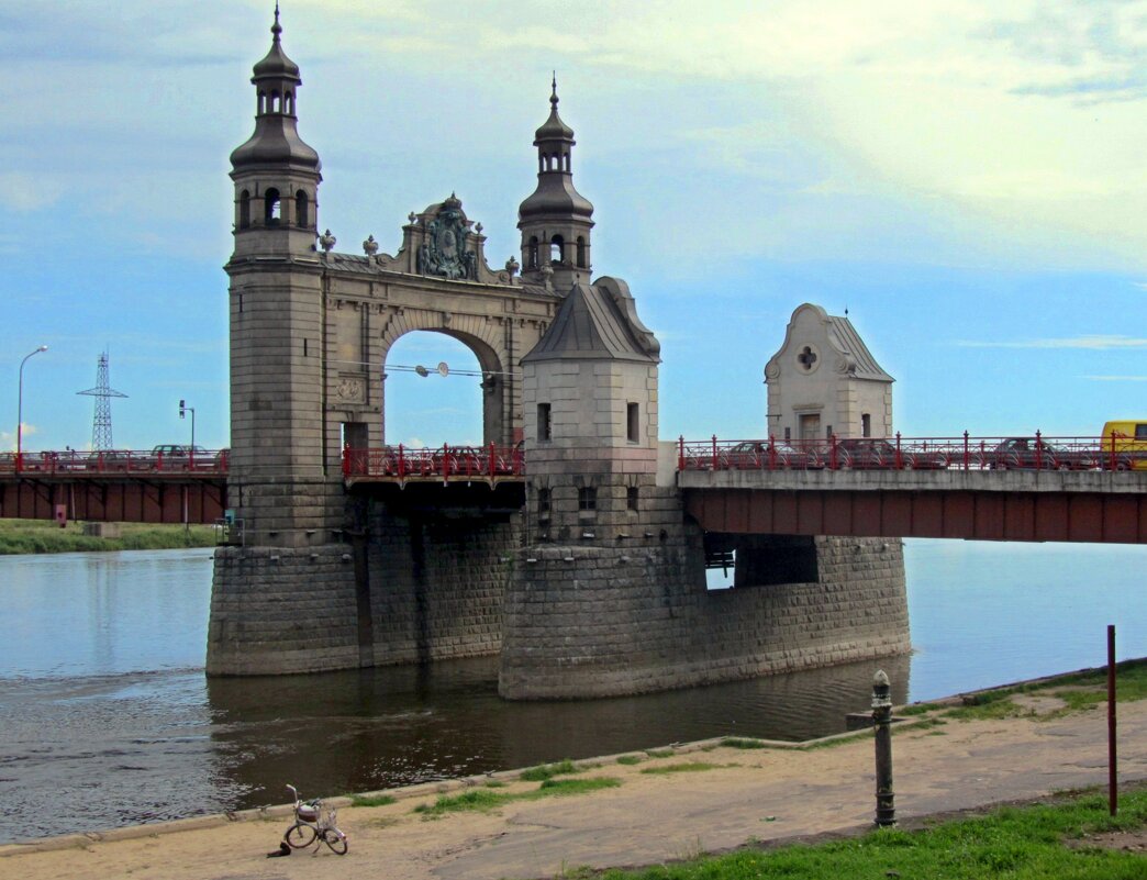 Мост королевы Луизы - Сергей Карачин