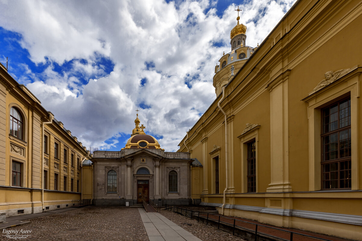 Прогулки по Петропавловской крепости - Евгений 