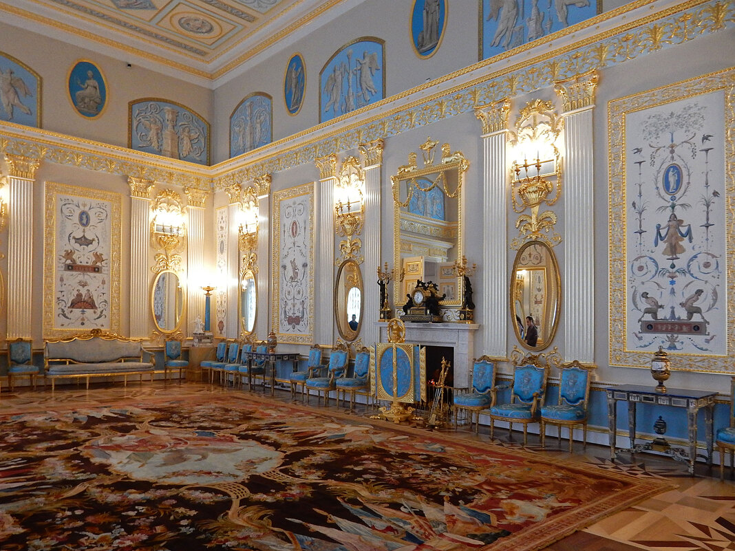 Арабесковая гостиная в Екатерининском Дворце