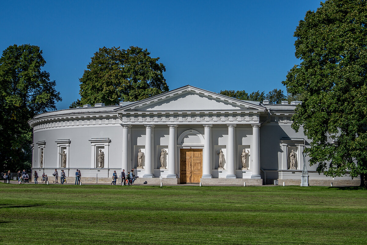 В парке - Ирина Соловьёва