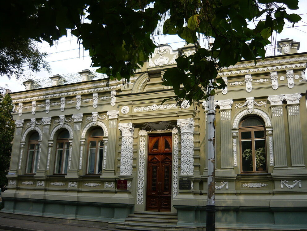 Дом на улице Красной в Краснодаре - Вера Щукина