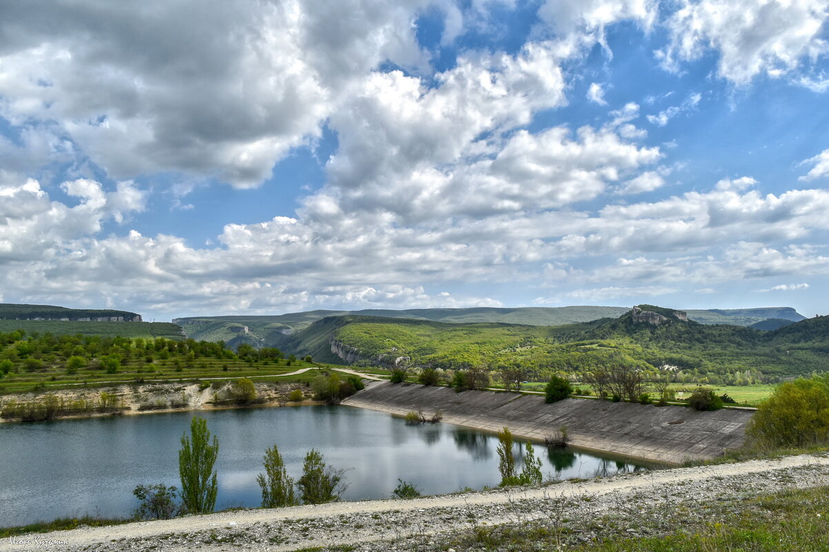 Где-то в Крыму - Игорь Кузьмин