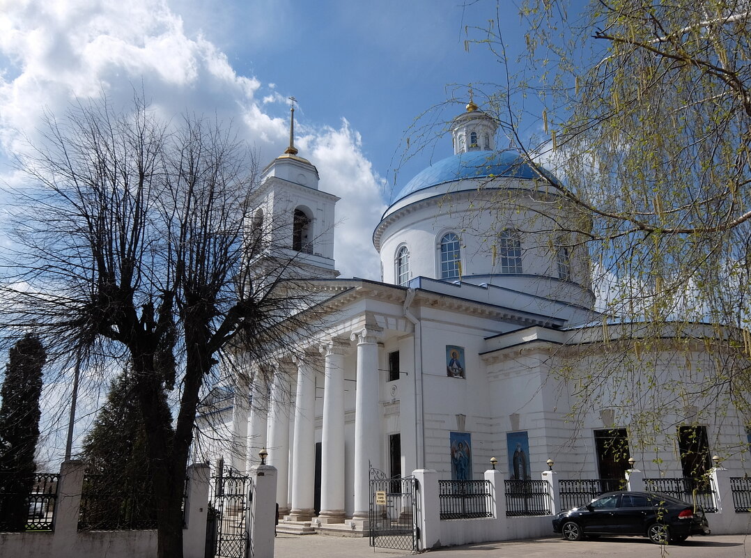 Кафедральный храм Святителя Николая (Николы Белого) - Люба 