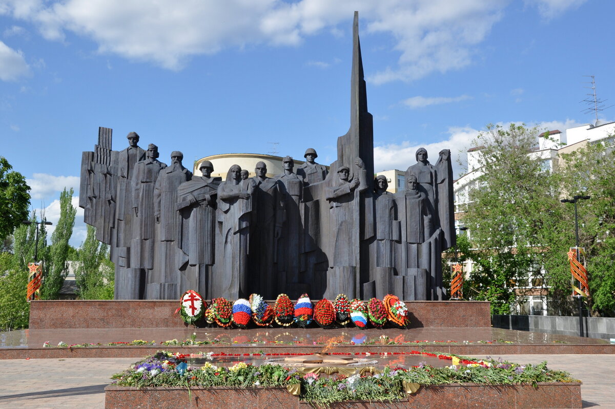 Площадь Победы мемориал - Татьяна 