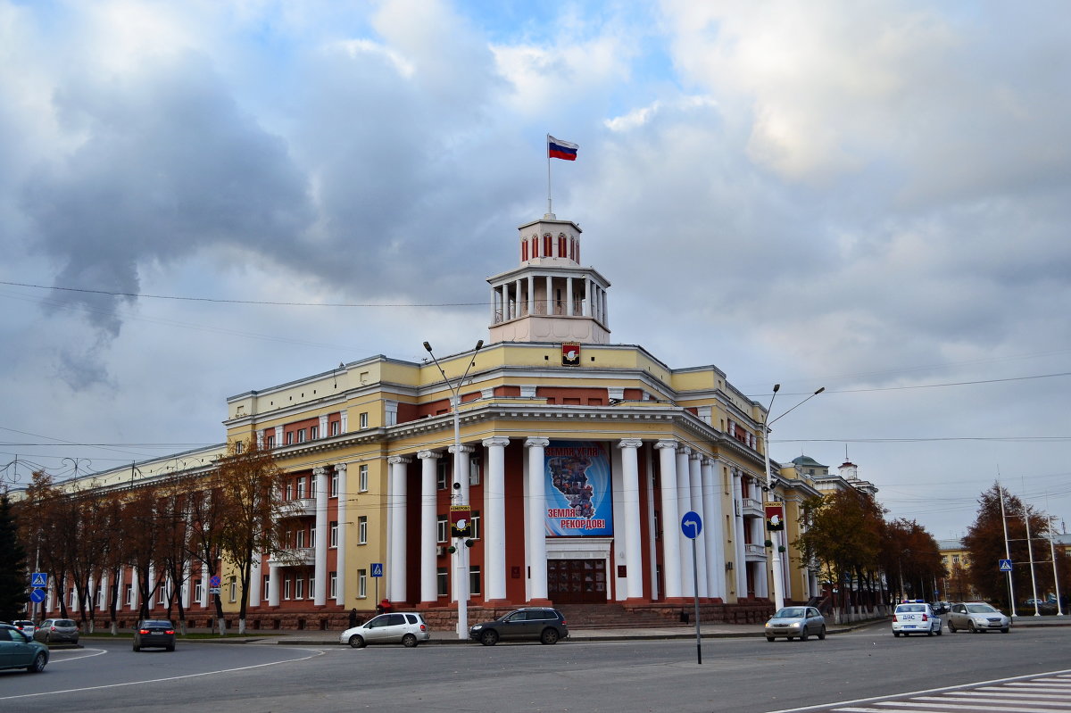 г.Кемерово, здание городской администрации - Евгения Сихова