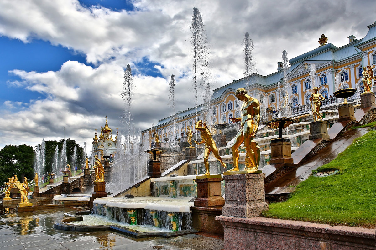 Картинки петергофа в санкт петербурге в хорошем качестве