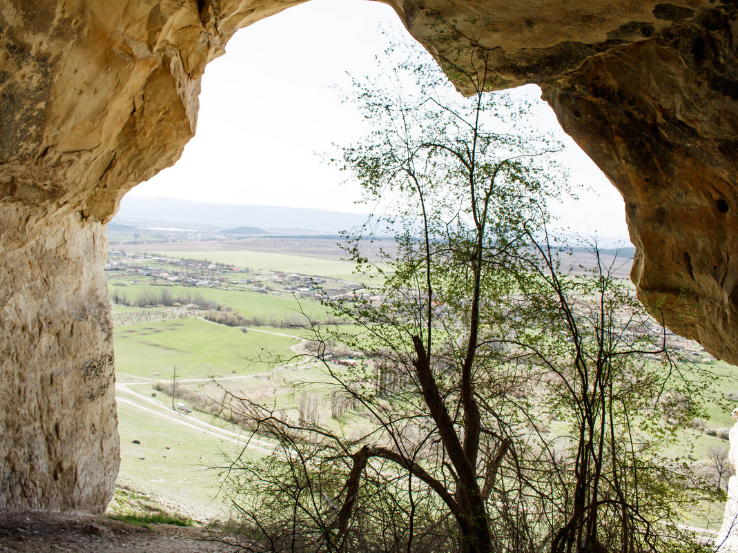 Вид из пещеры на Ак-Кая - Сергей Скорик
