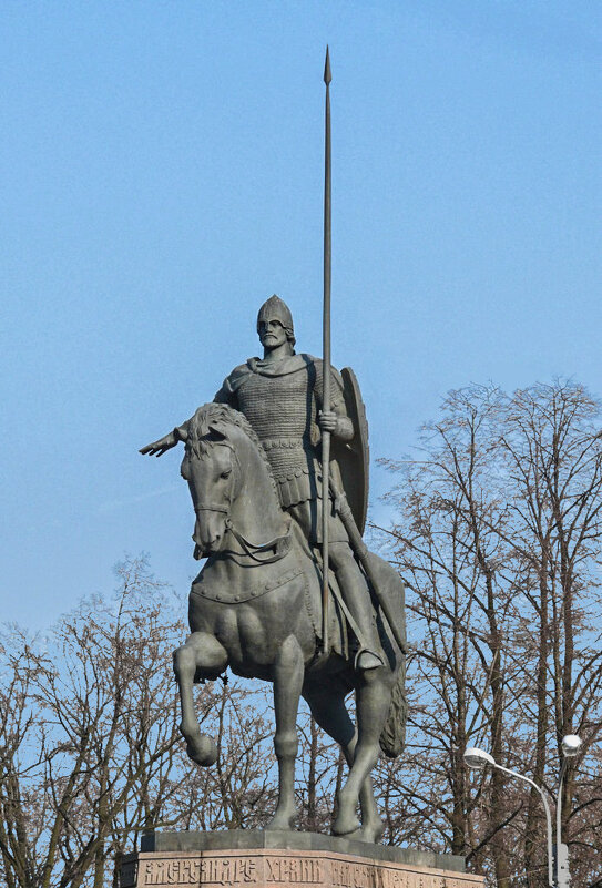 Конный памятник Александру Невскому у А.Невской Лавры - Стальбаум Юрий 