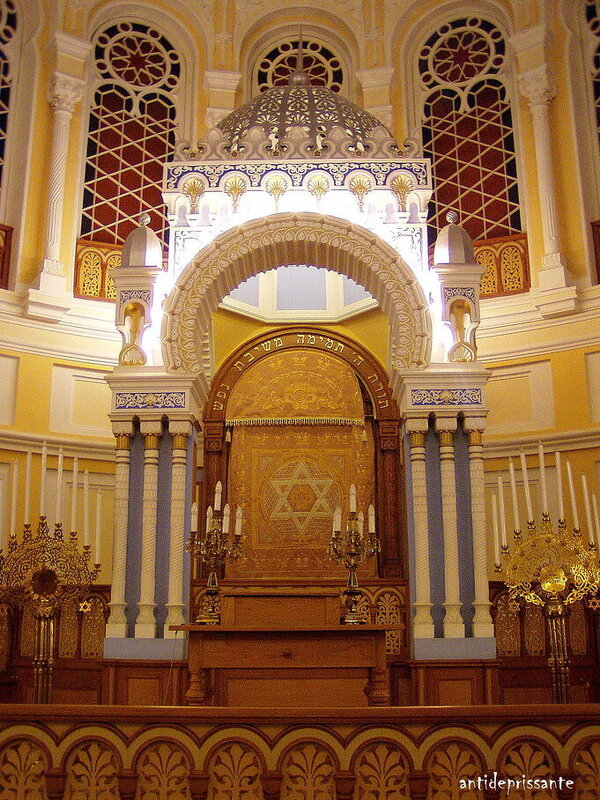 В синагоге (СПБ)... - vadim 
