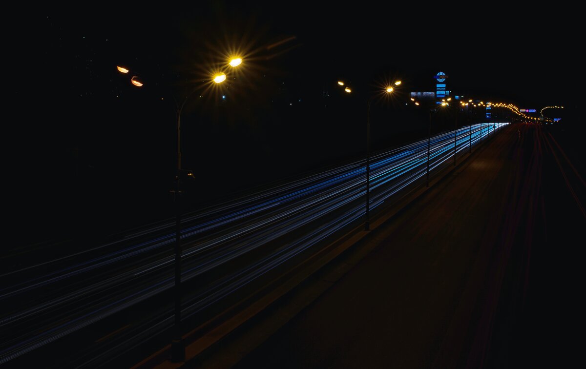 Night road in the Moscow - Dmitriy Vargaz
